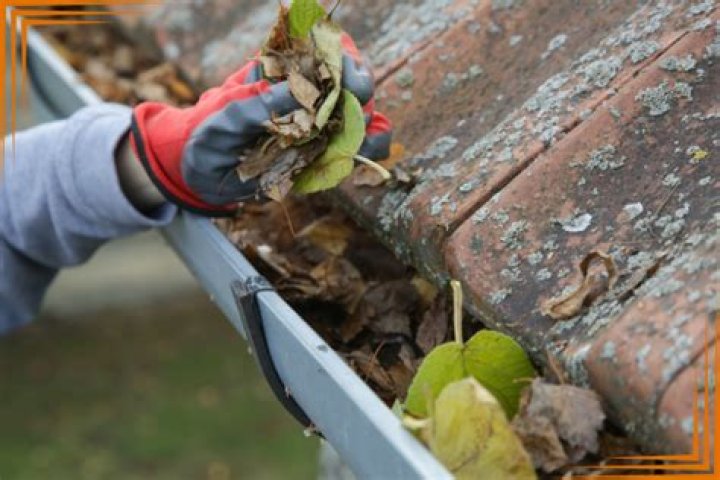 Can clogged gutters cause foundation problems