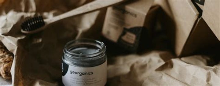 Can I use charcoal toothpaste