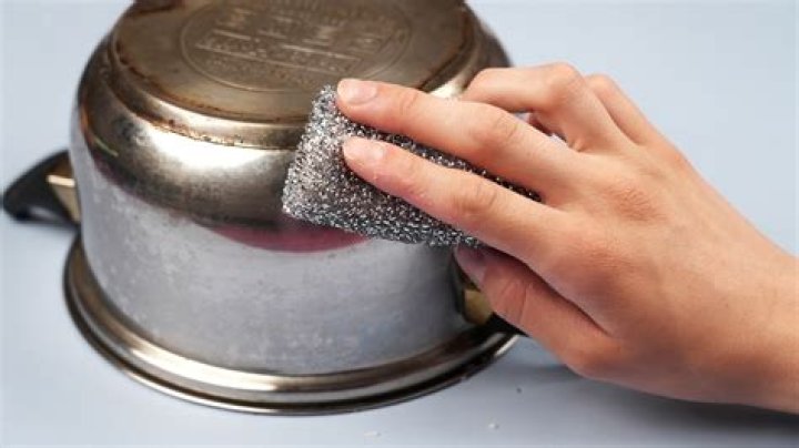 Can you clean chrome with SOS pad