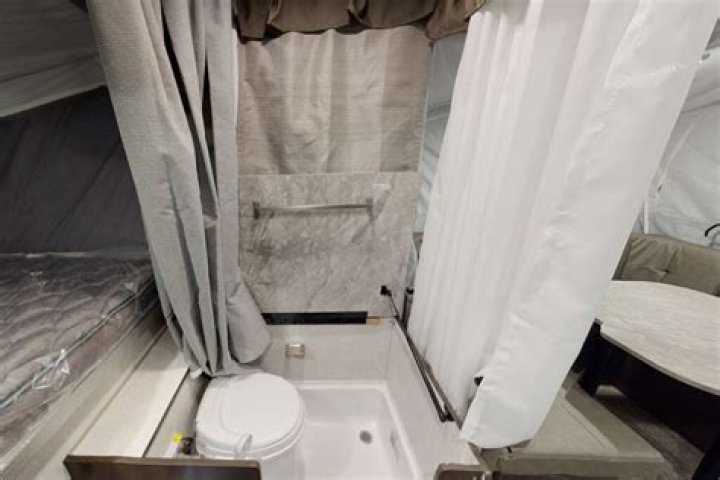 Do any pop up campers have bathrooms