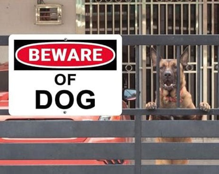 Do beware of dog signs deter burglars