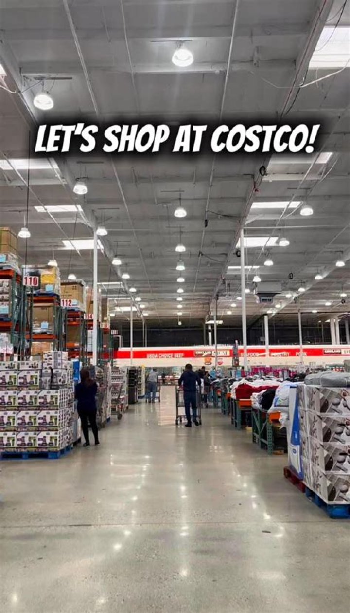 Does Costco have Garland