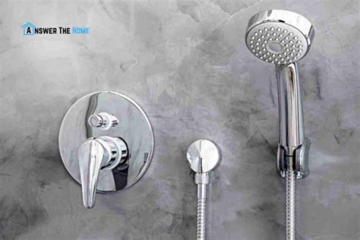 How do you remove a Grohe shower?