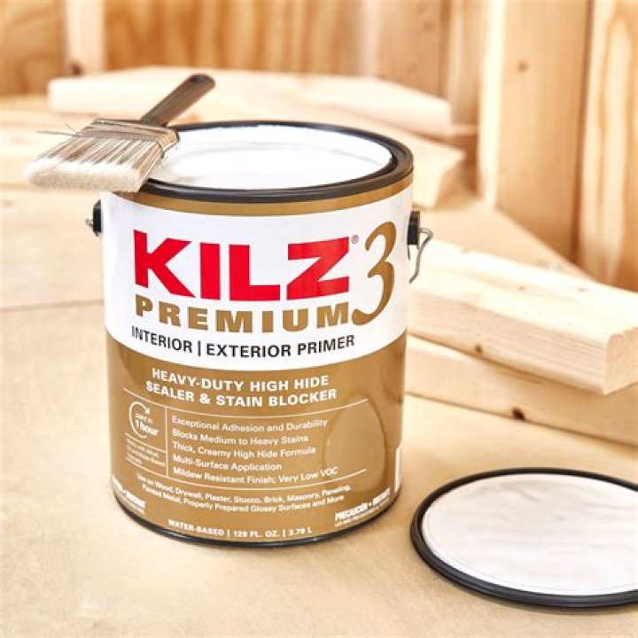 How do you remove Kilz primer from wood