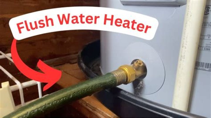 How much does a plumber charge to flush a water heater?