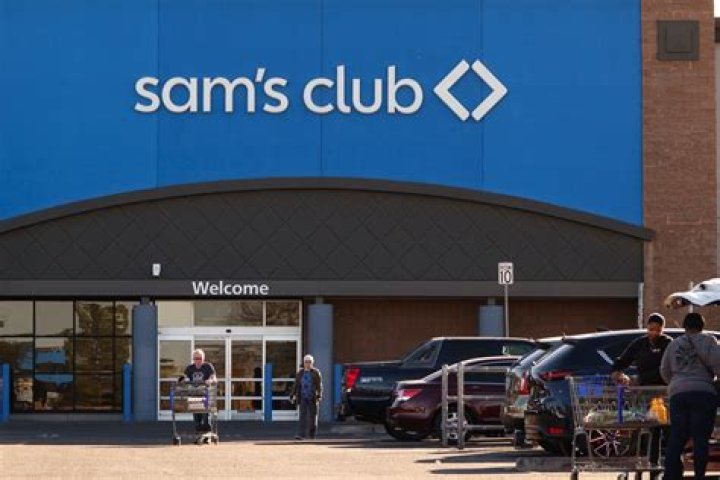 Is Sams Club opened on Labor Day