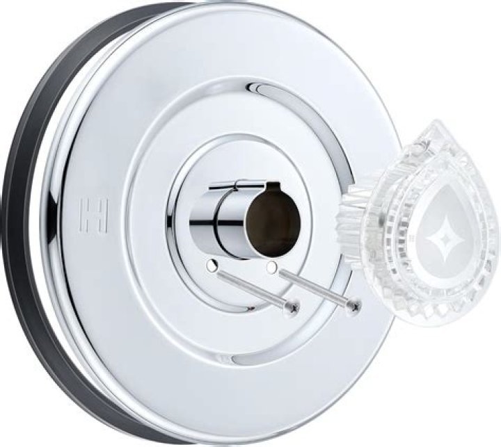 Is there a Moen single handle shower valve?