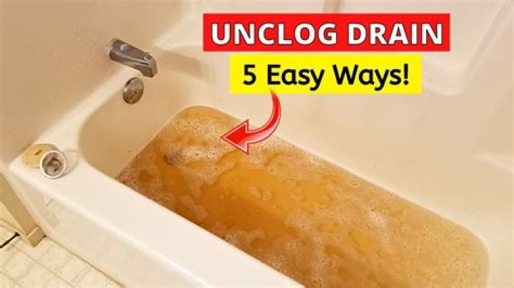 What can unclog a bathtub?