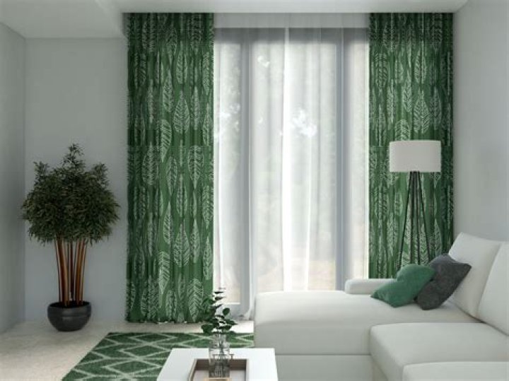 What color goes with green curtains