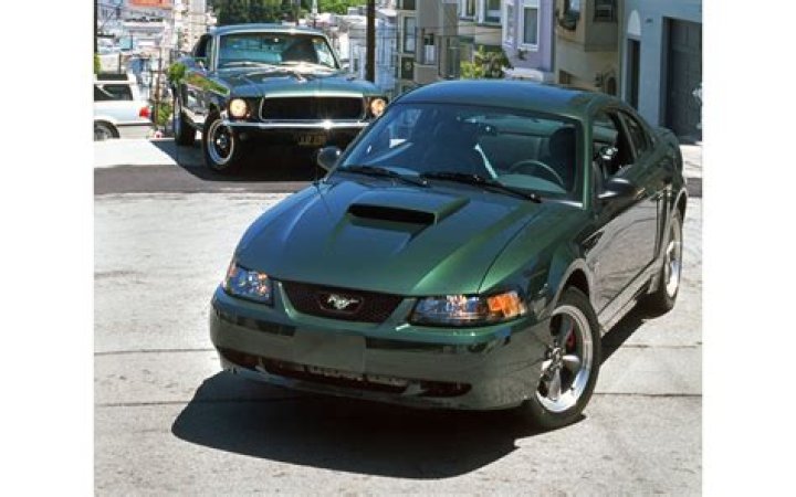 What engine was in the original Bullitt Mustang