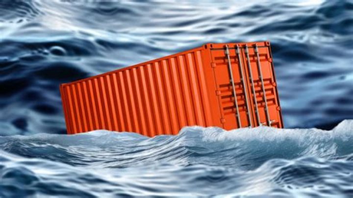 What happens to shipping containers lost at sea