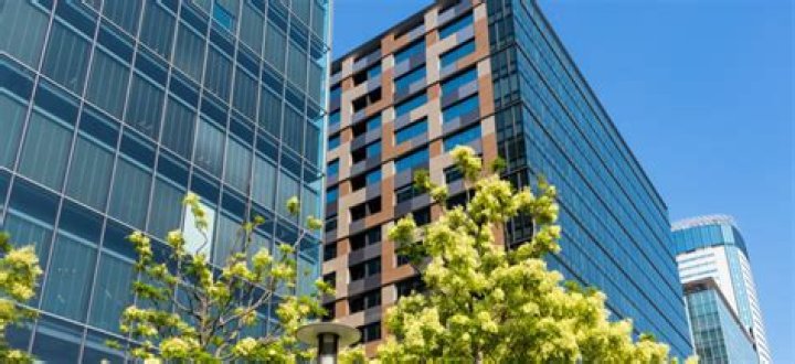 What is the best floor to live in a high rise apartment building?