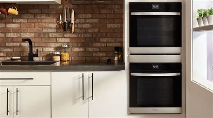 What is the difference between single and double wall ovens