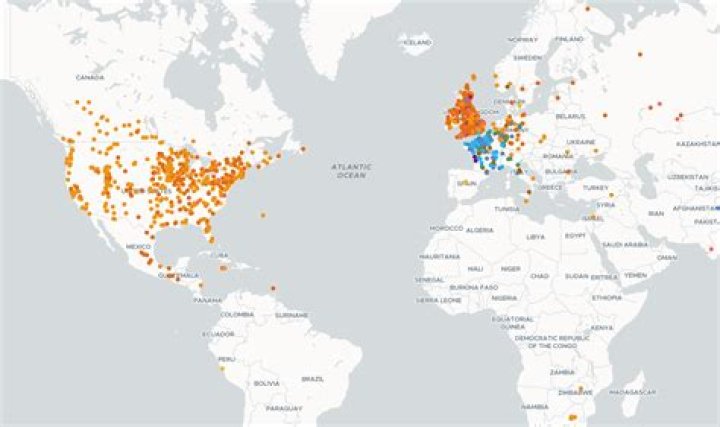 What is the name of Santiago airport