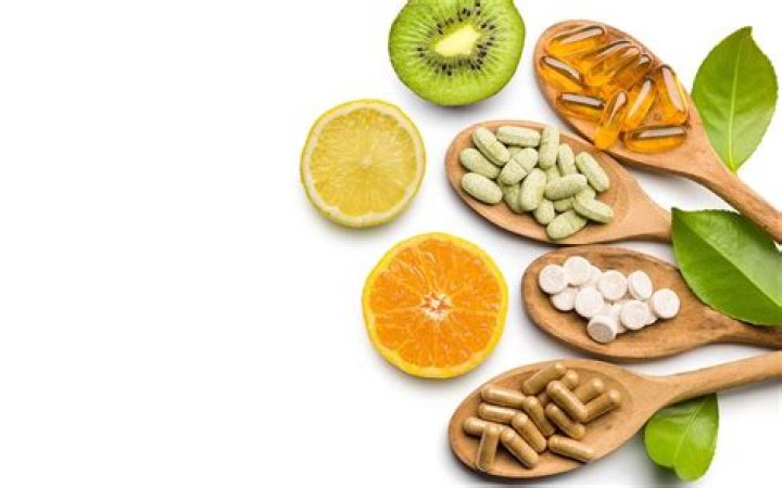 What supplements should be taken with food