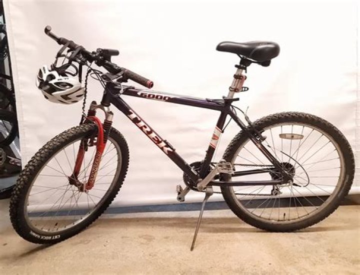 What Year Is My Trek 6000 Bicycle