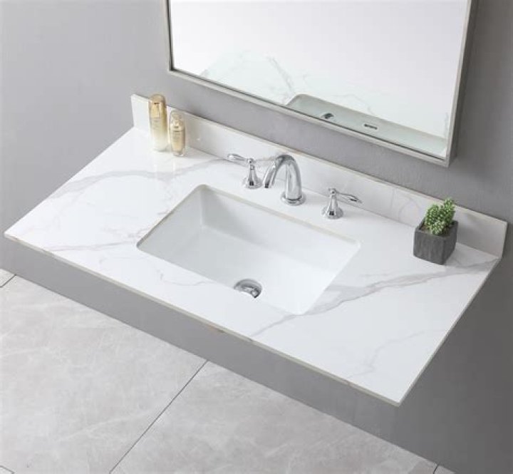 When you buy a vanity does it come with the sink?