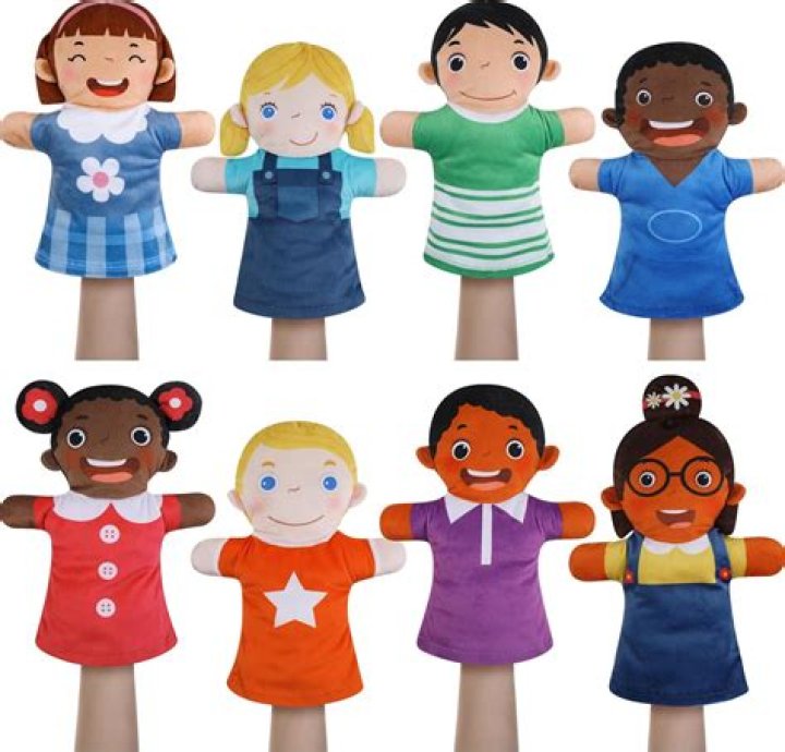 Where are the giant puppets from